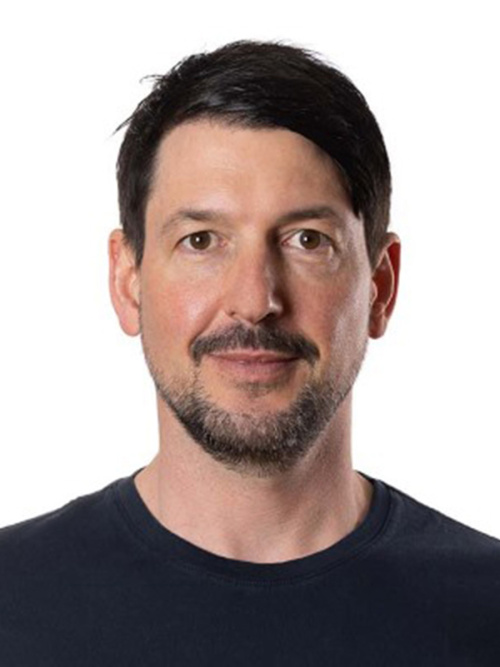 Sam Lutz, Founder & CEO, Drop8 AG